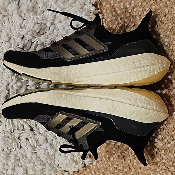 Adidas Ultraboost Sneakers - Picture 6 of 16